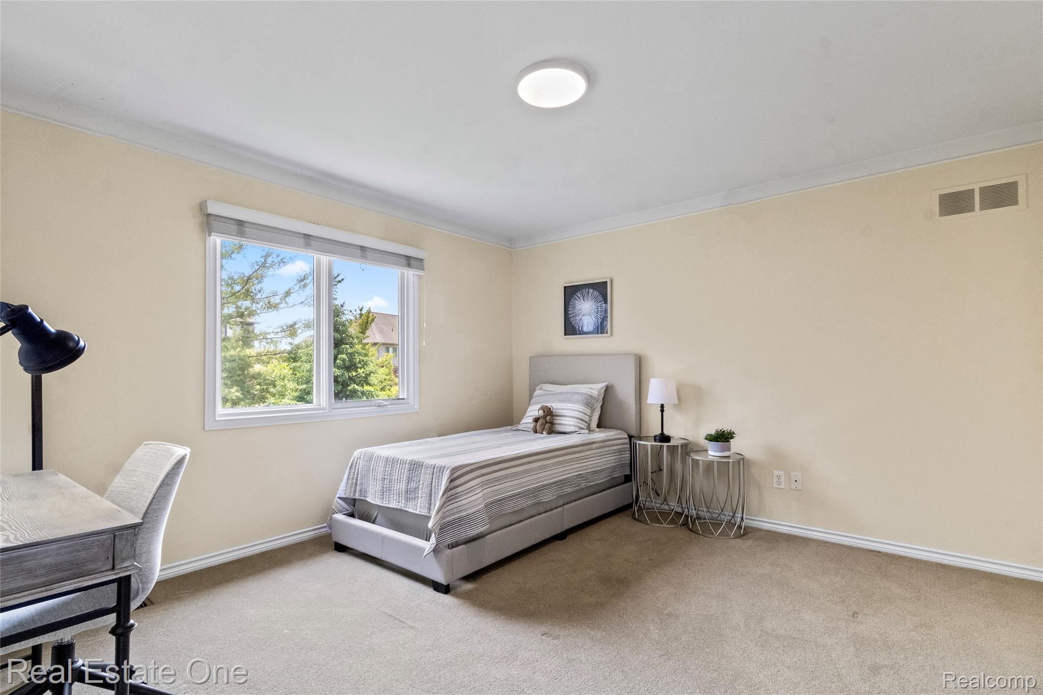 2901 Ambleside Court