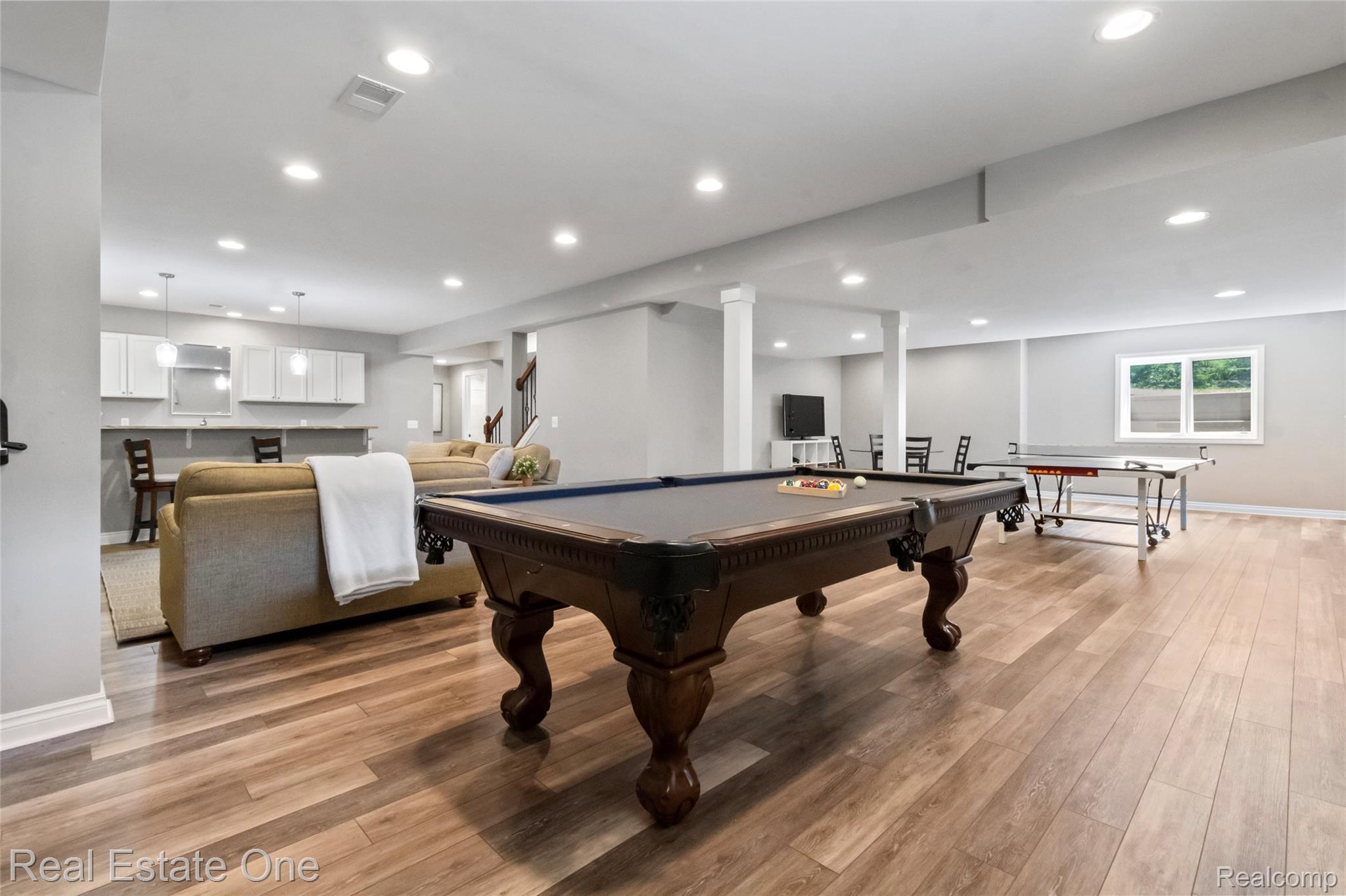 2901 Ambleside Court