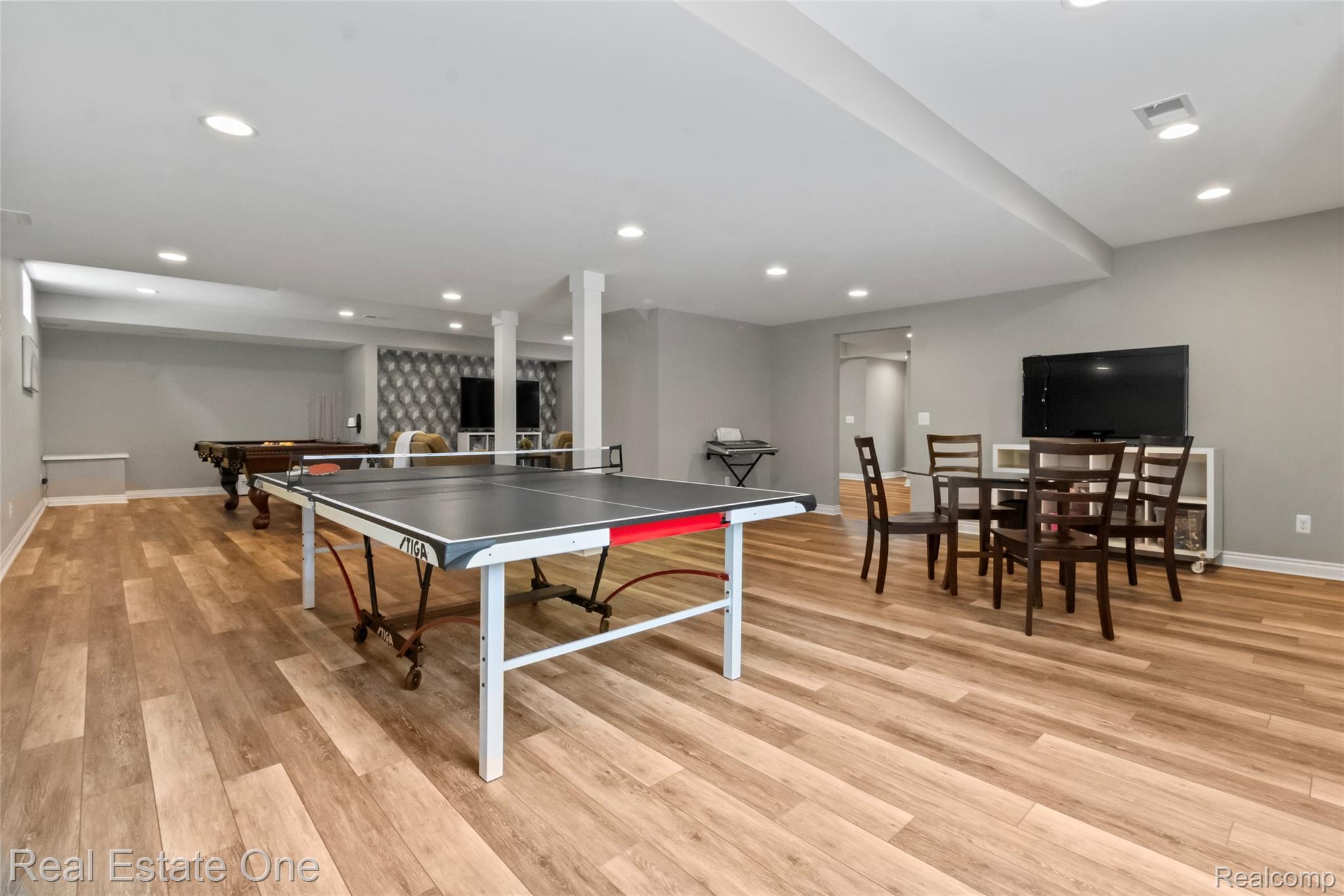 2901 Ambleside Court