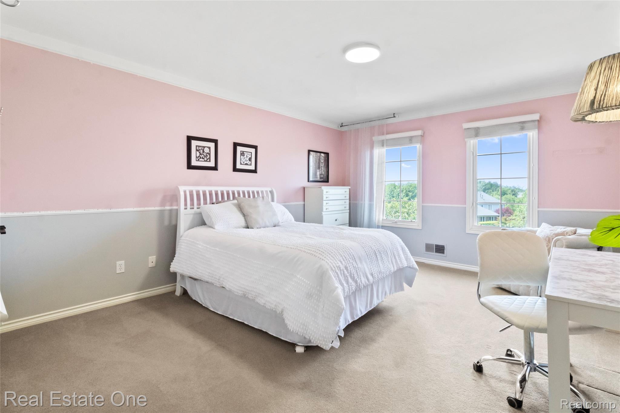 2901 Ambleside Court