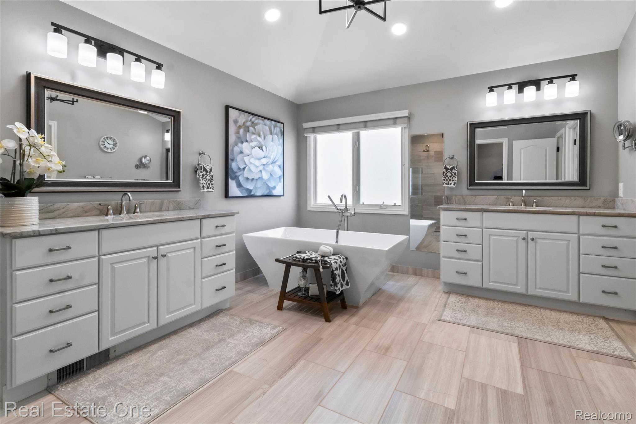 2901 Ambleside Court