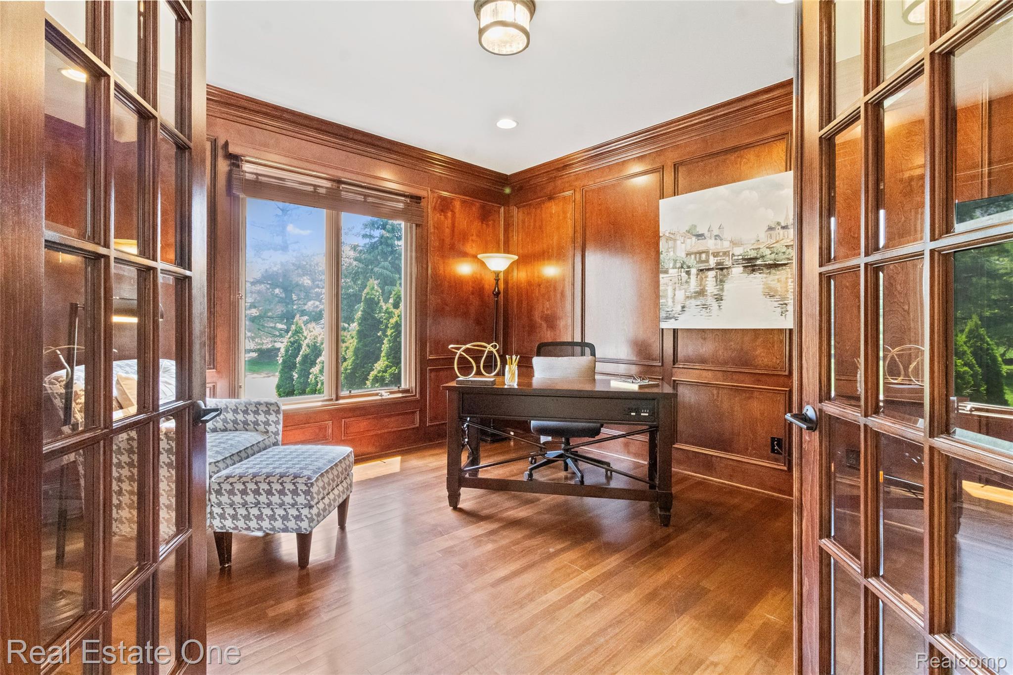 2901 Ambleside Court