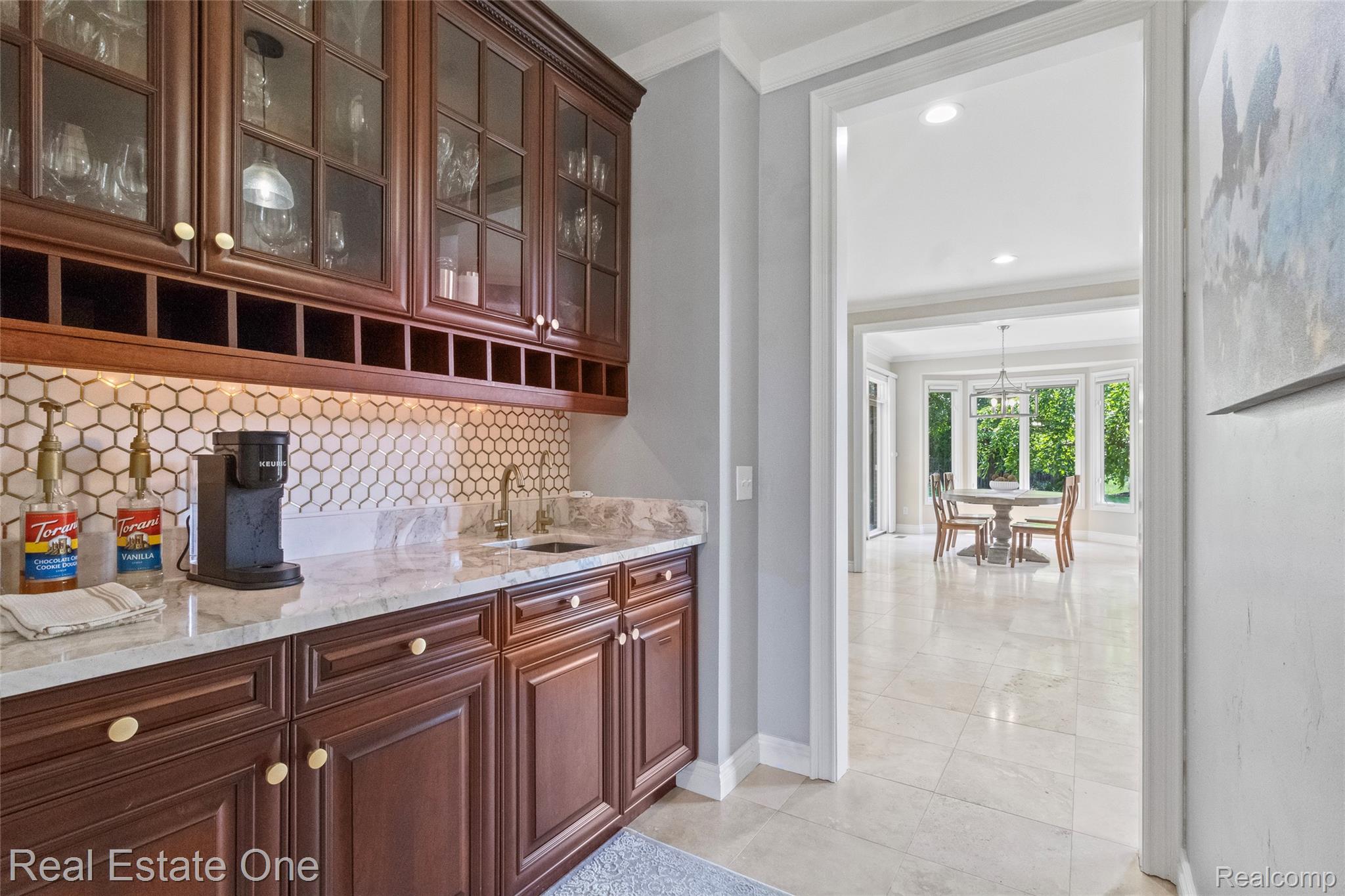 2901 Ambleside Court