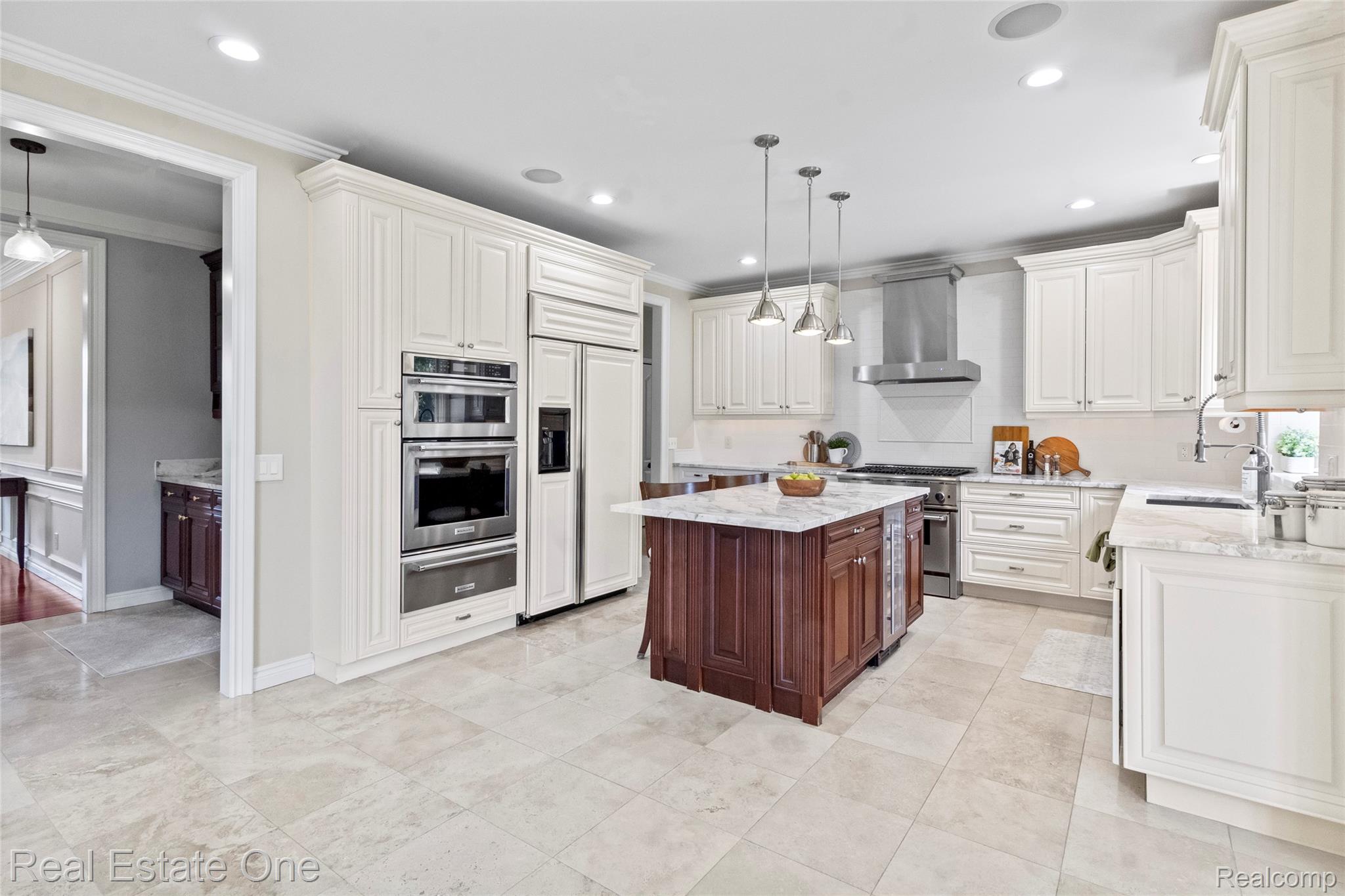 2901 Ambleside Court