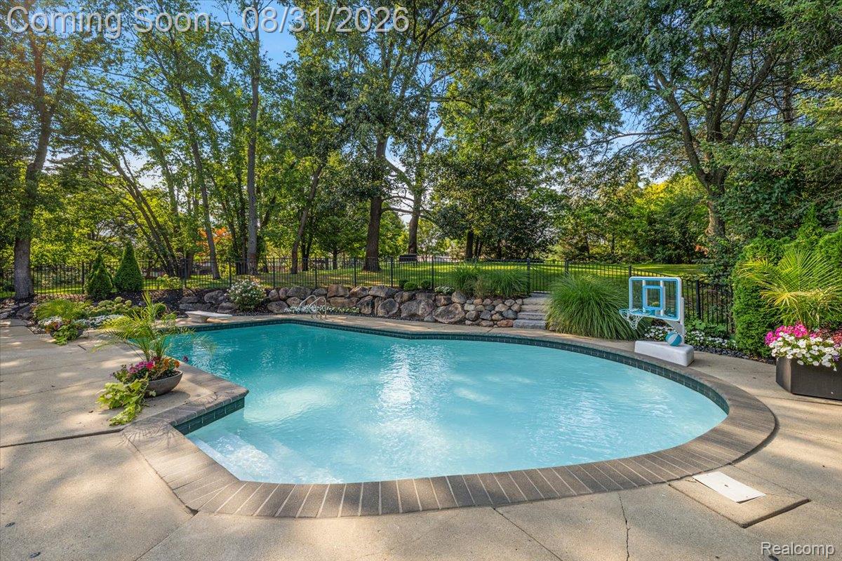 4884 Cider Hill Drive