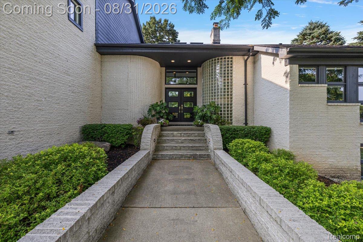 4884 Cider Hill Drive