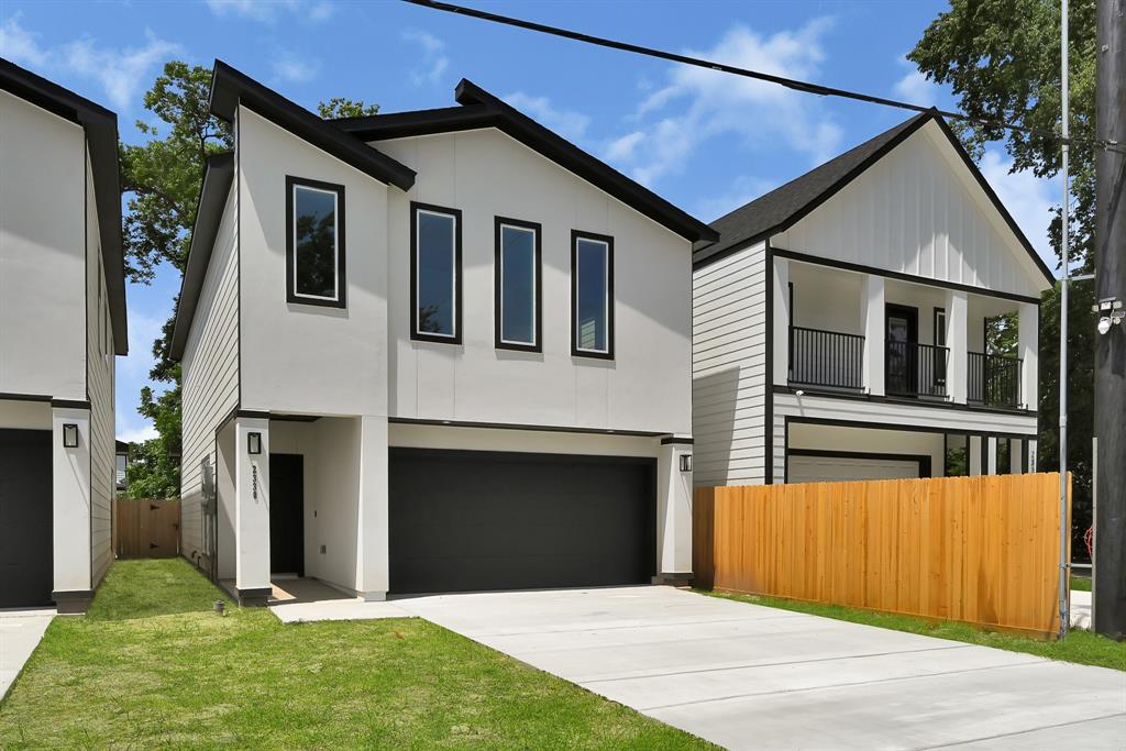 2327 Hampton Drive