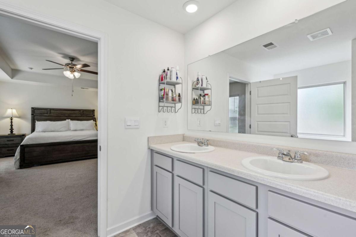 5320 Flat Rock Point