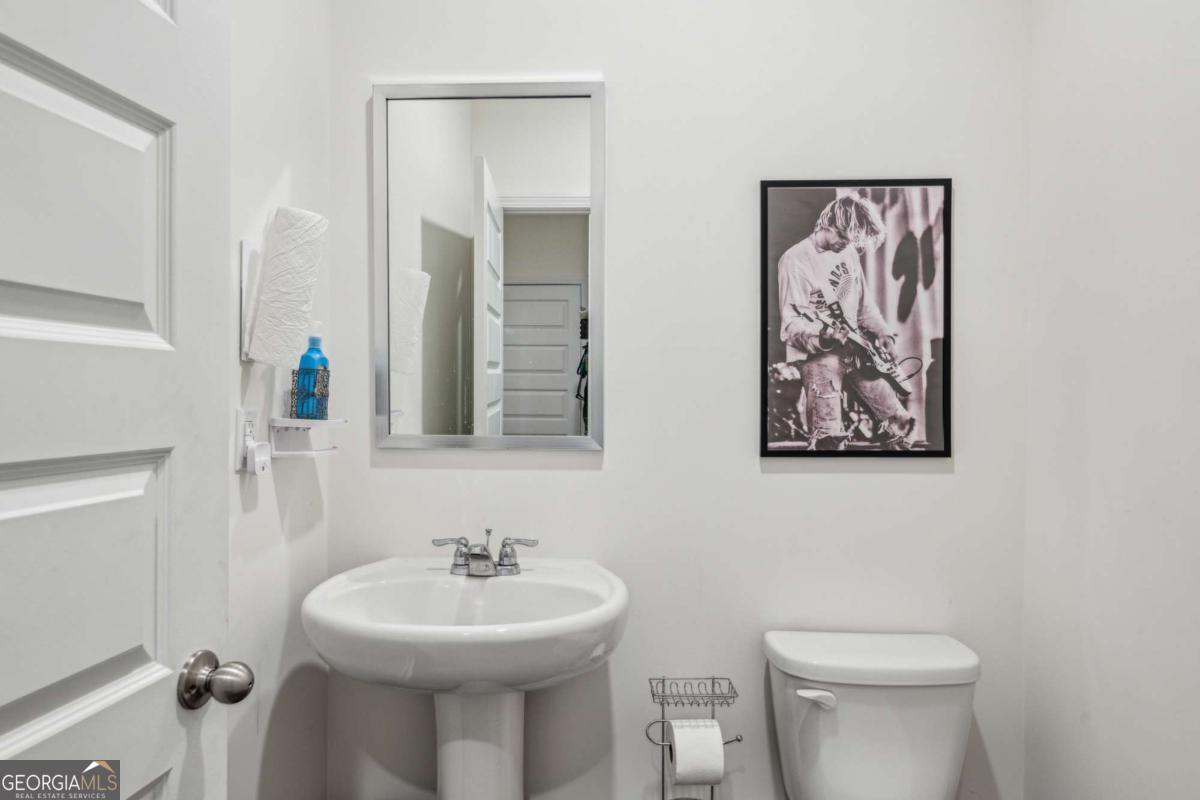 5320 Flat Rock Point