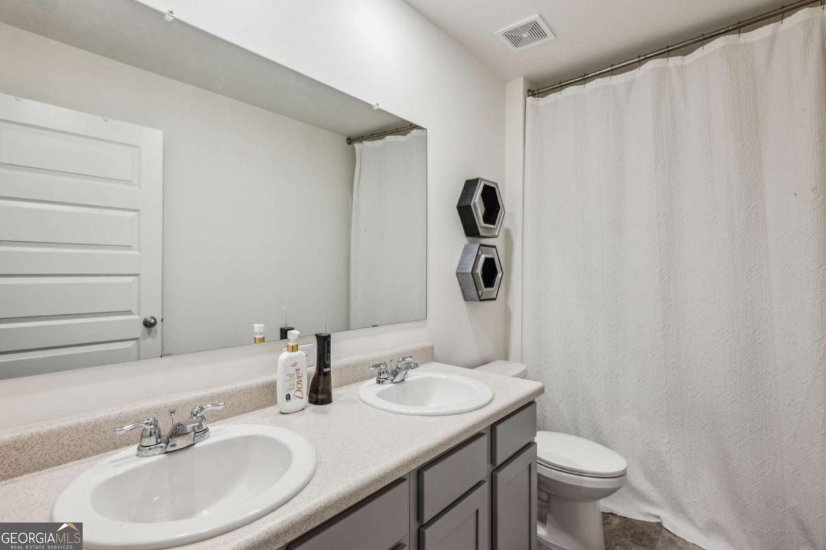 5320 Flat Rock Point