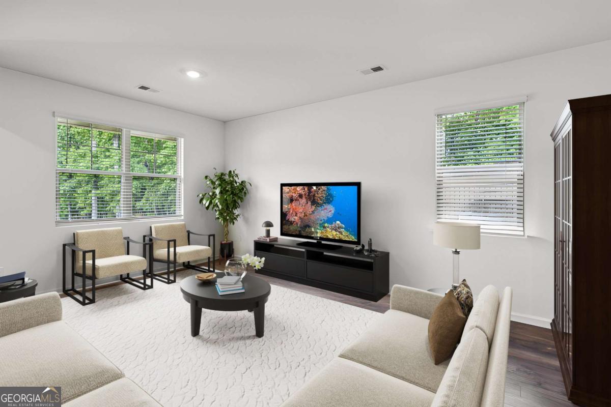 5320 Flat Rock Point