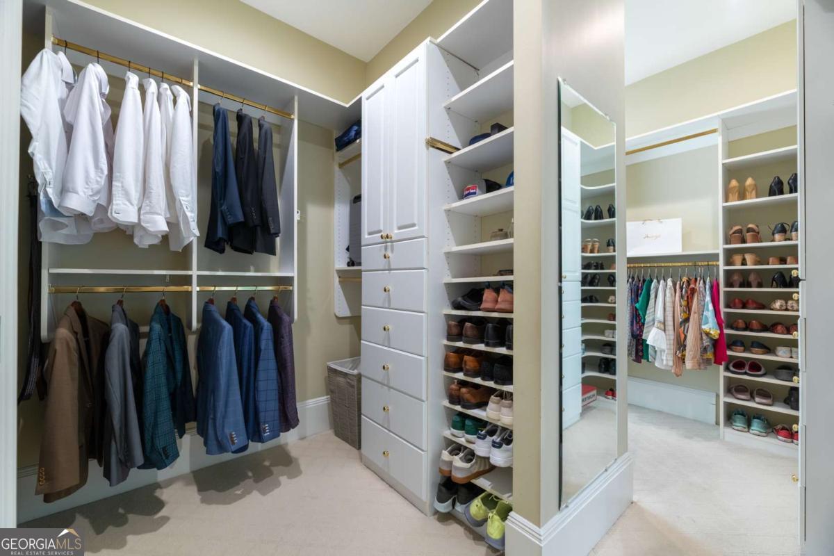 1155 Crest Valley Drive NW