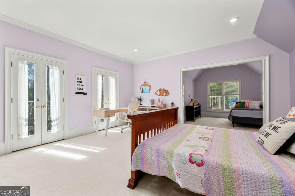 1155 Crest Valley Drive NW