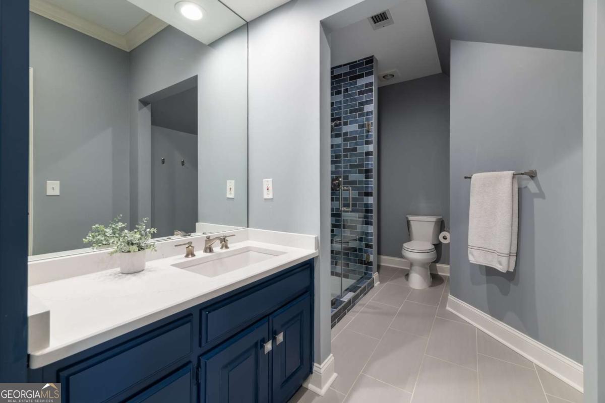 1155 Crest Valley Drive NW