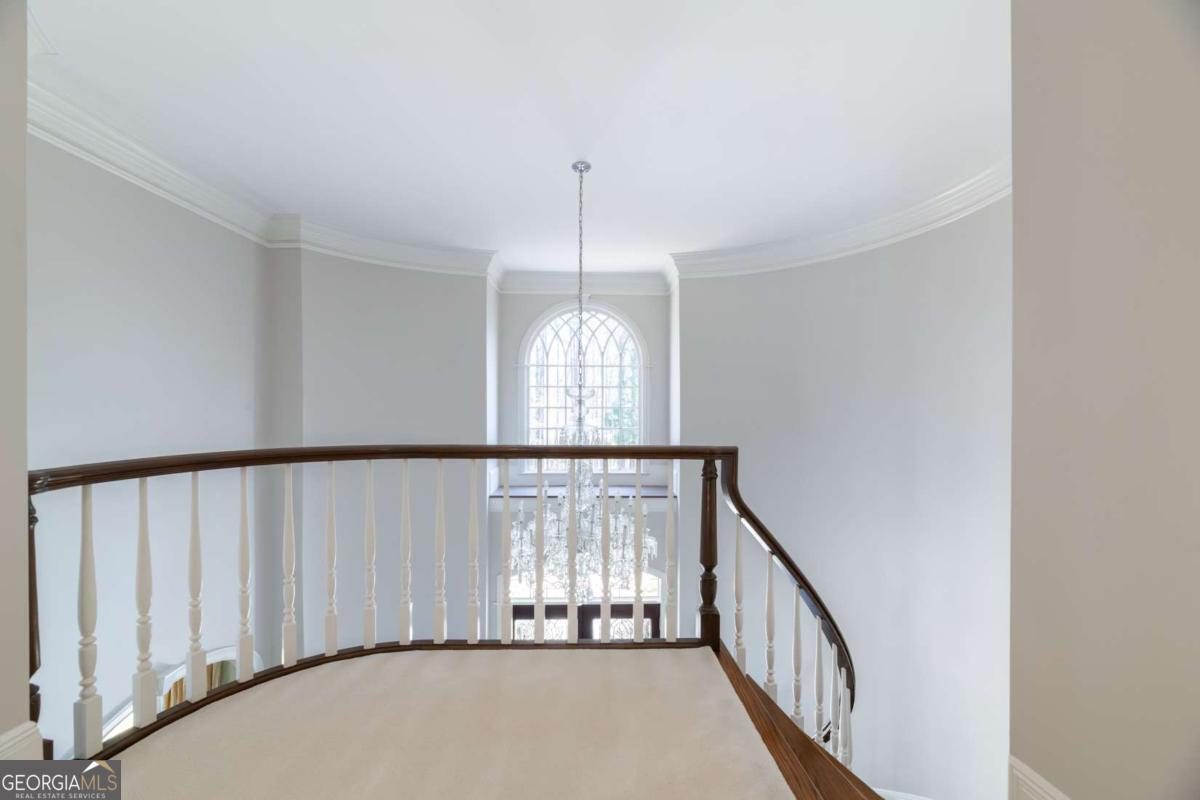 1155 Crest Valley Drive NW