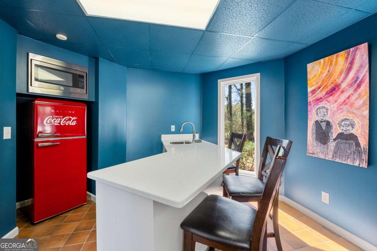 1155 Crest Valley Drive NW