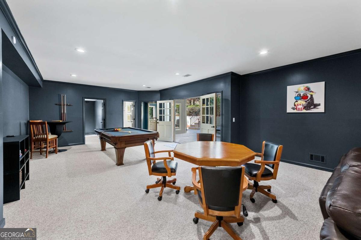 1155 Crest Valley Drive NW