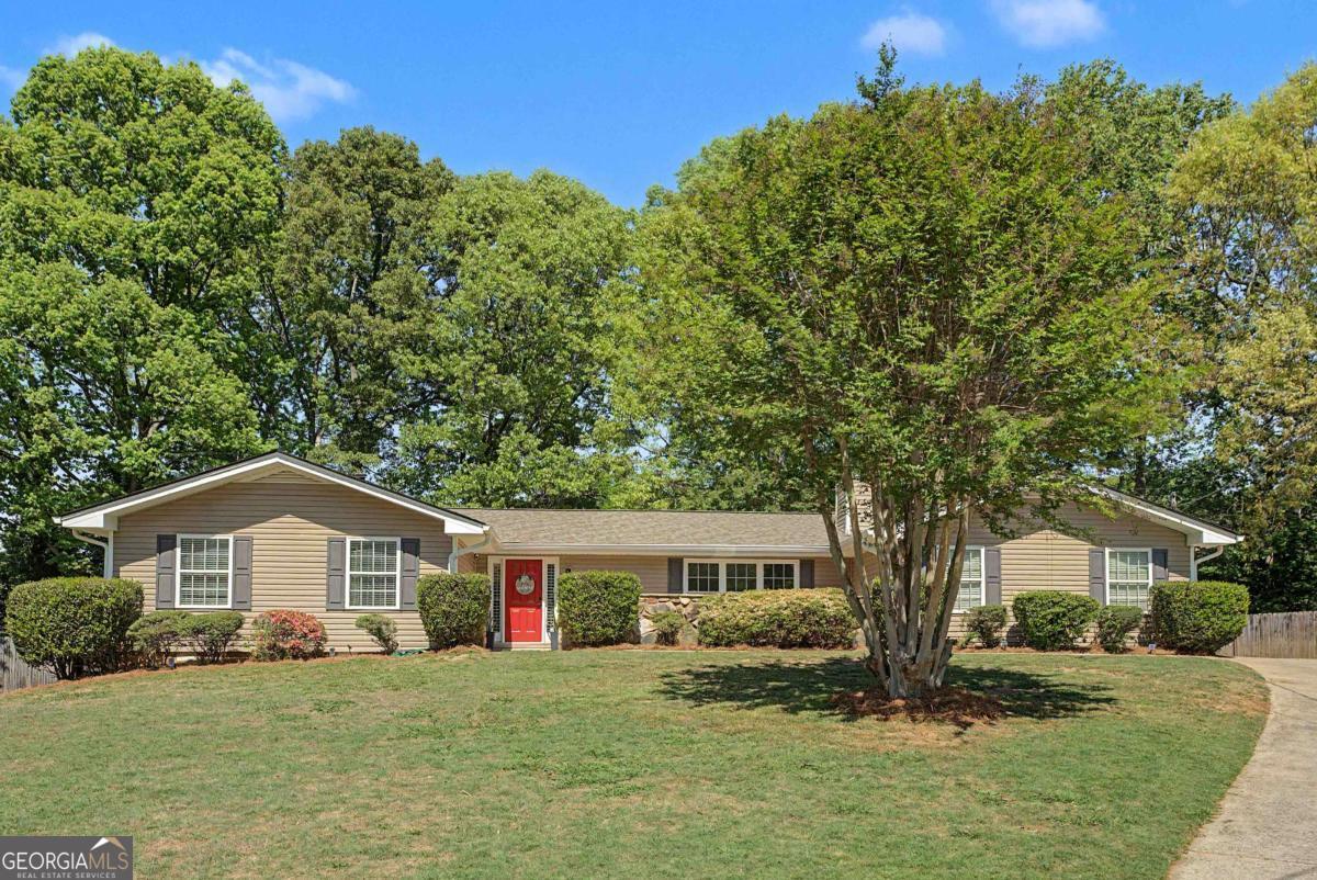 4905 Windwood Drive