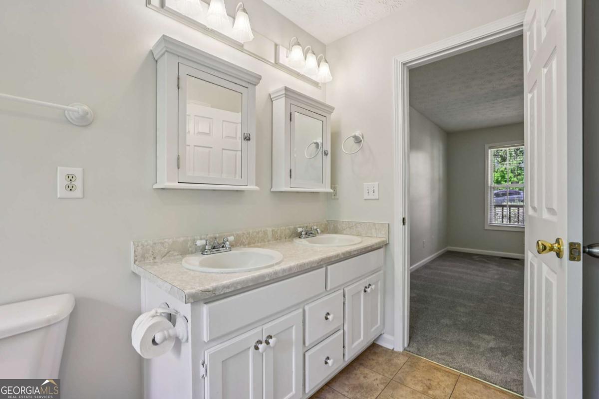 6321 Shady Grove Lane