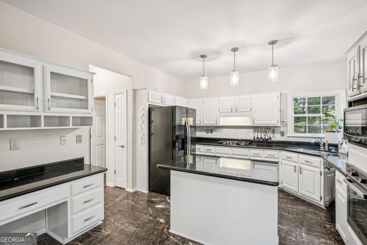 3401 Longfield Drive