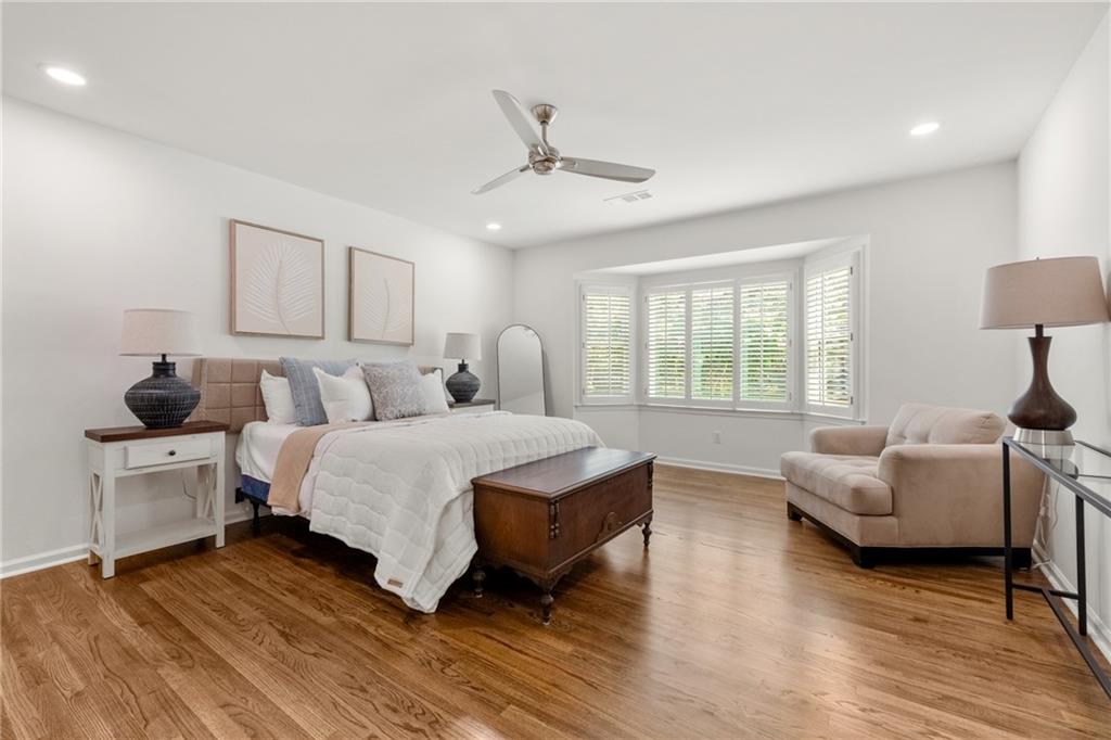 7770 N Spalding Lake Drive