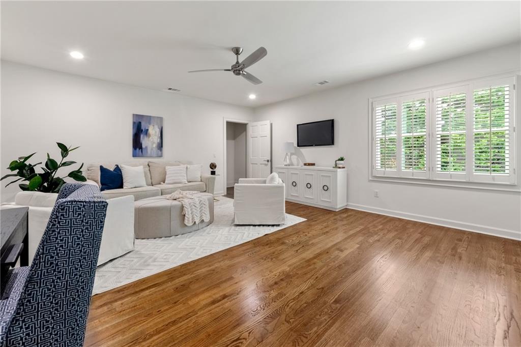 7770 N Spalding Lake Drive