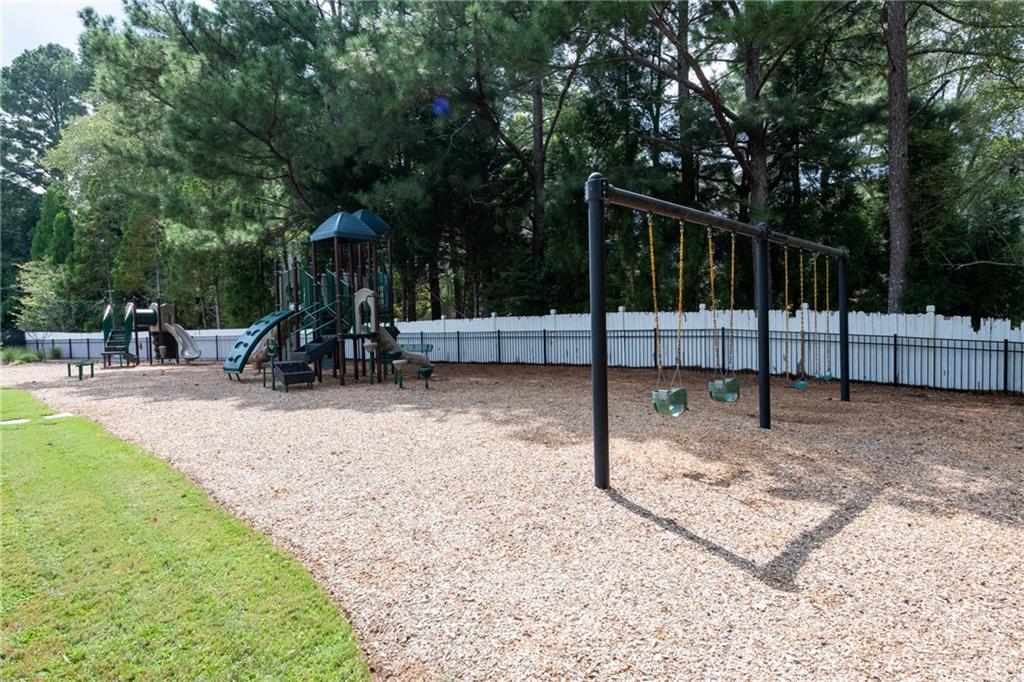 7770 N Spalding Lake Drive