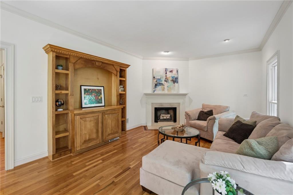 7155 Roswell Road Unit 26