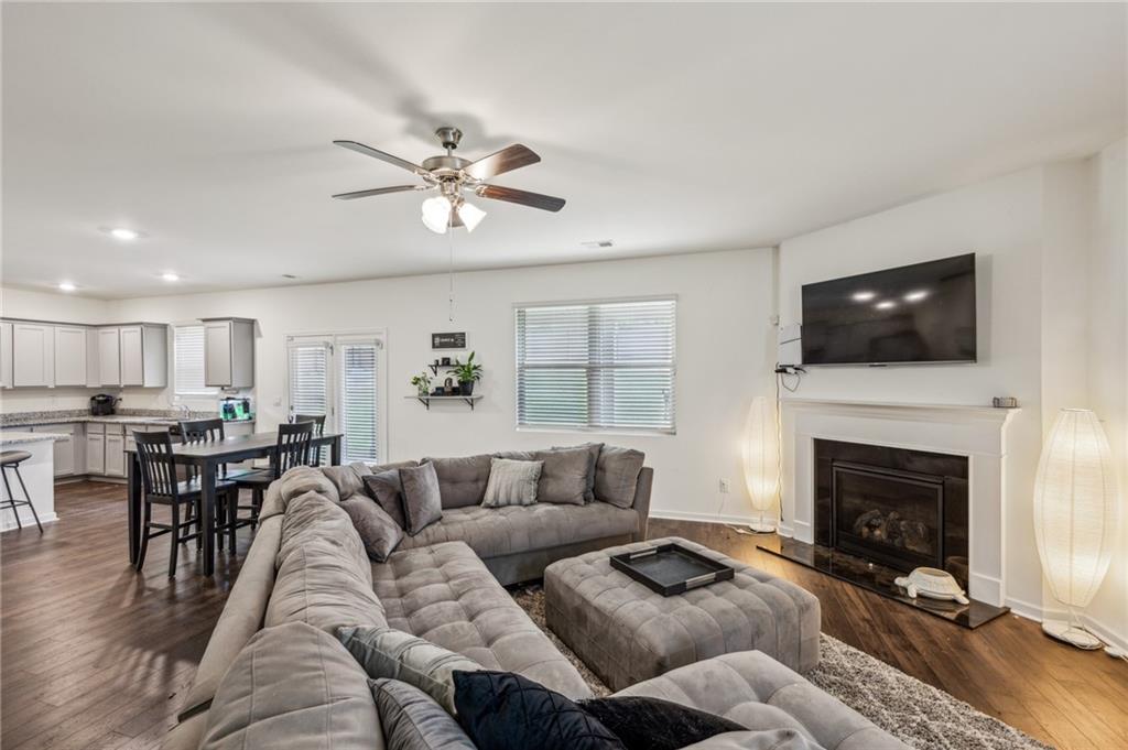 5320 Flat Rock Point