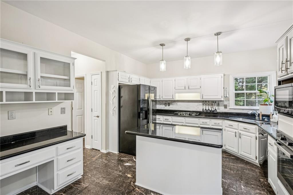 3401 Longfield Drive