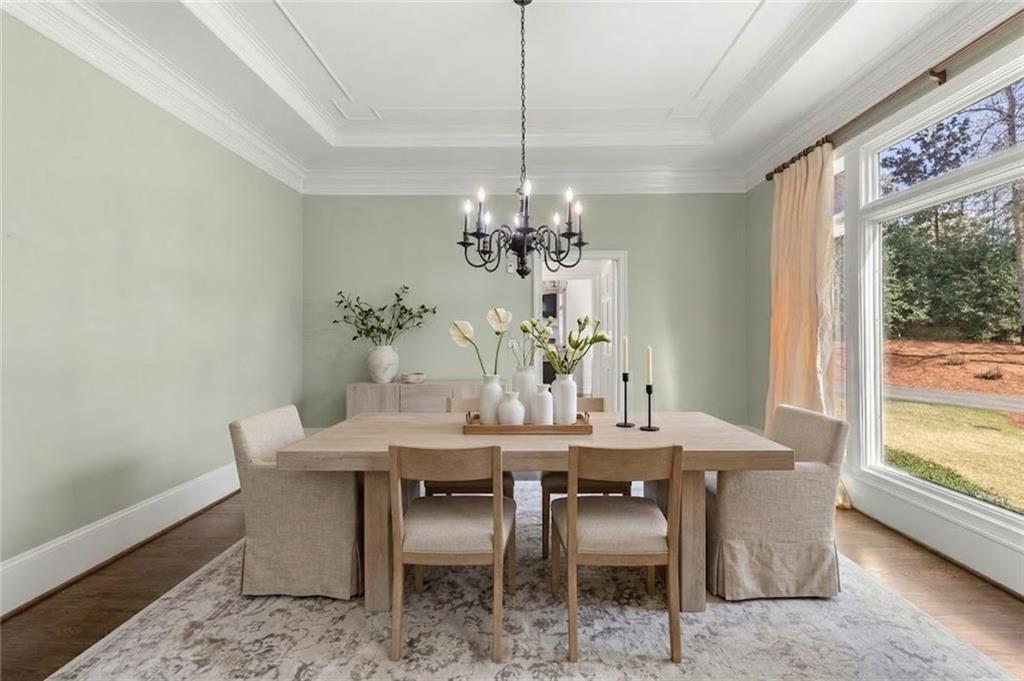 1155 Crest Valley Drive NW