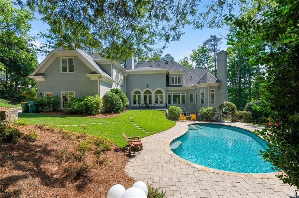 1155 Crest Valley Drive NW