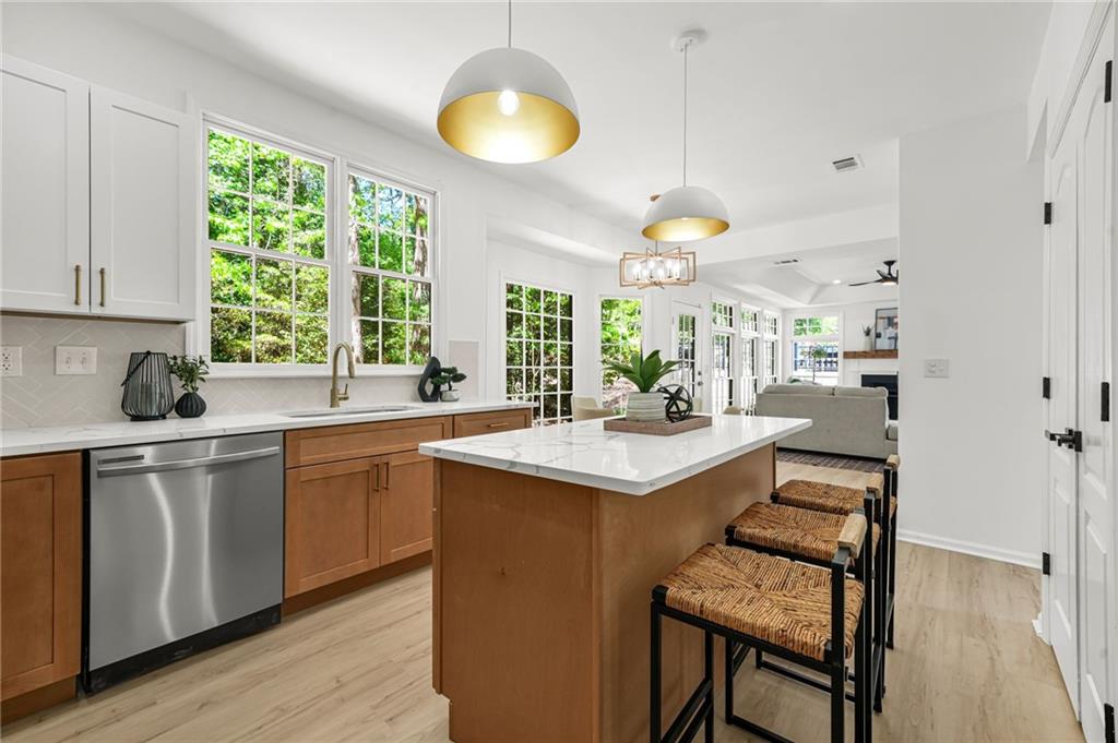 649 Mountain Harbor