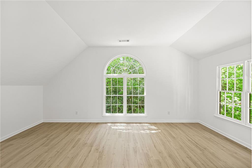 649 Mountain Harbor