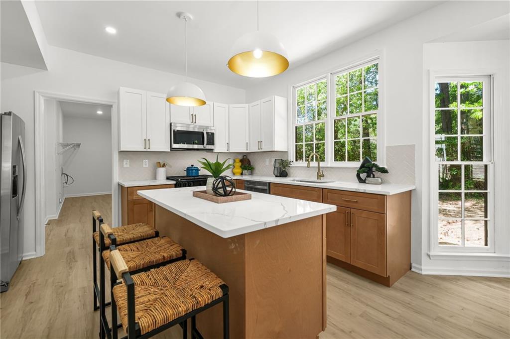 649 Mountain Harbor