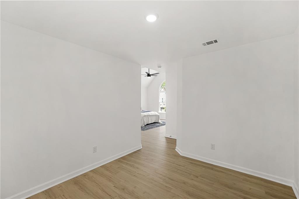 649 Mountain Harbor