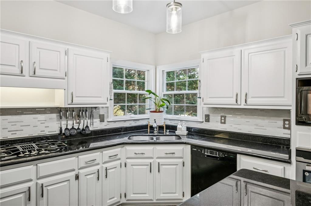3401 Longfield Drive