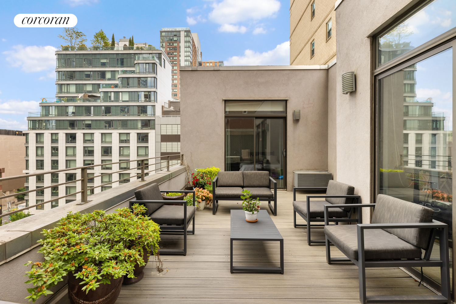 552 W 43RD Street PHB