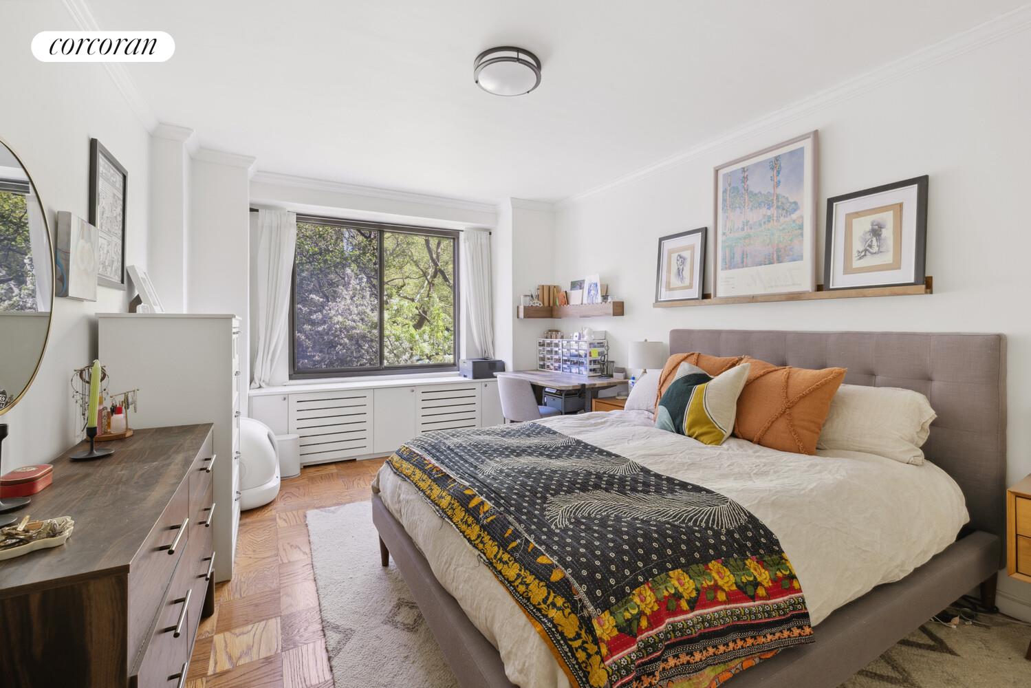 382 CENTRAL Park W 2B