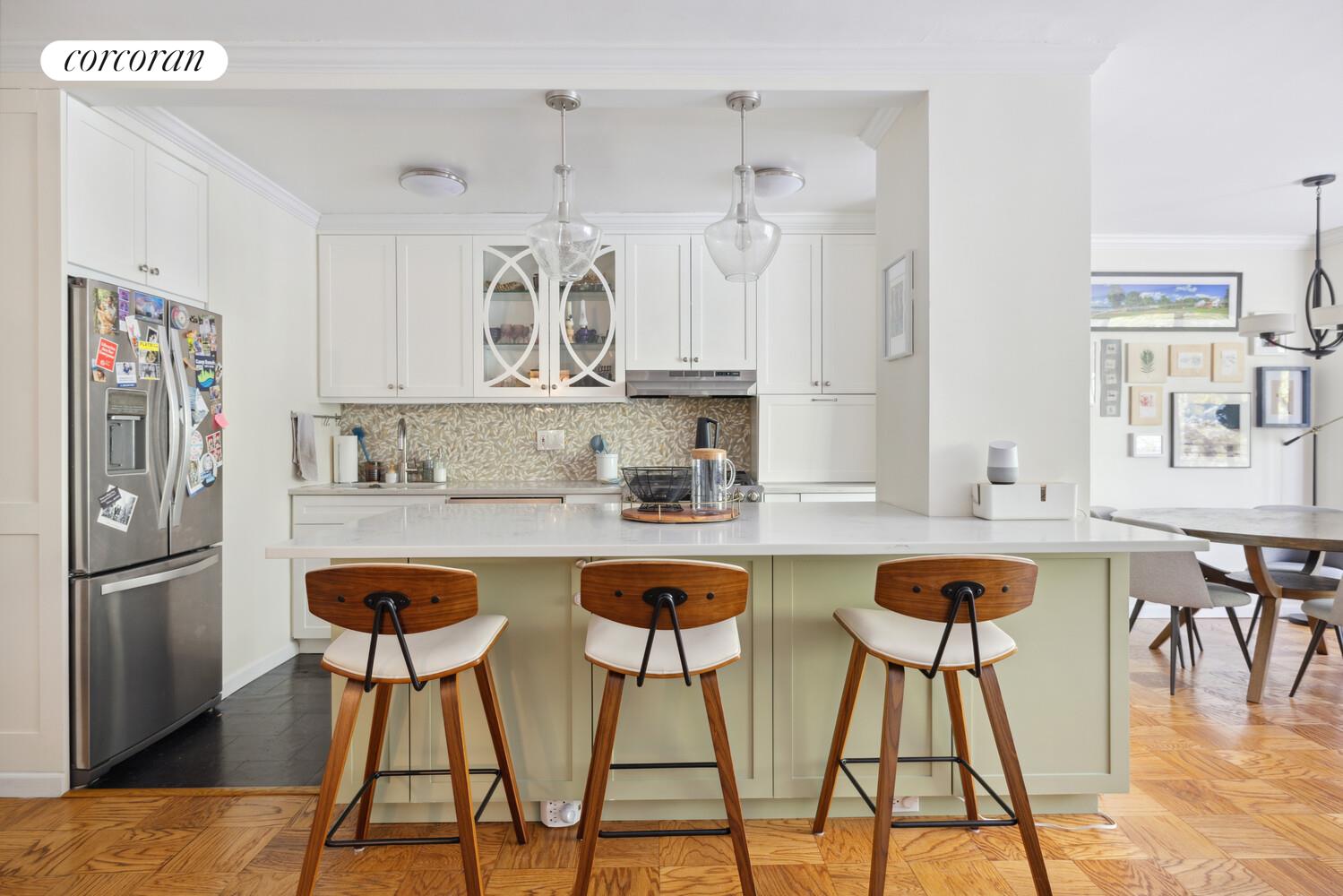 382 CENTRAL Park W 2B