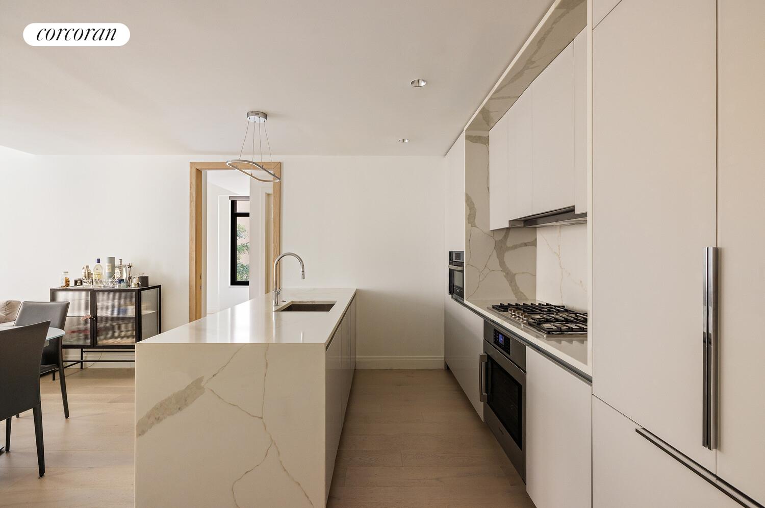 212 W 95TH Street 4C