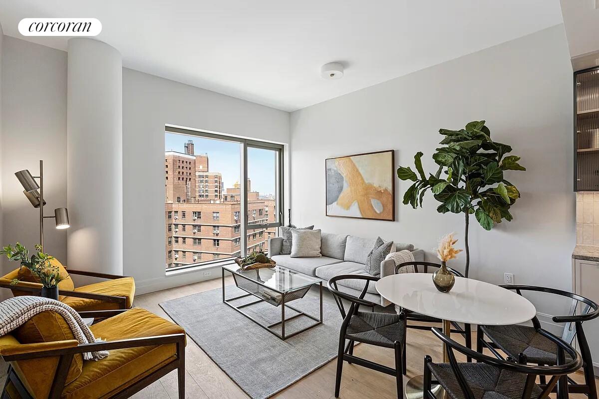 222 E BROADWAY 12C