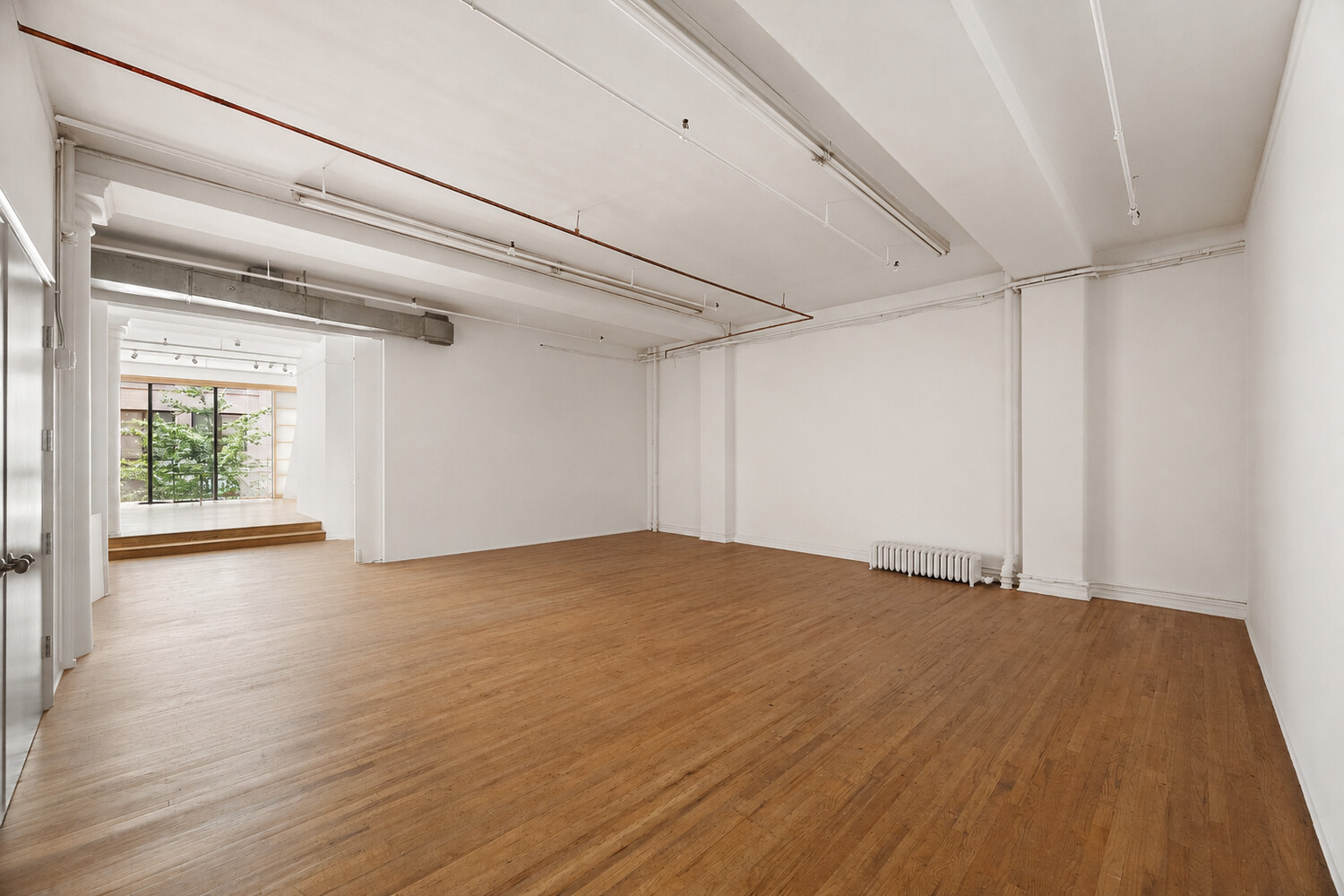 17 W 17TH Street 2