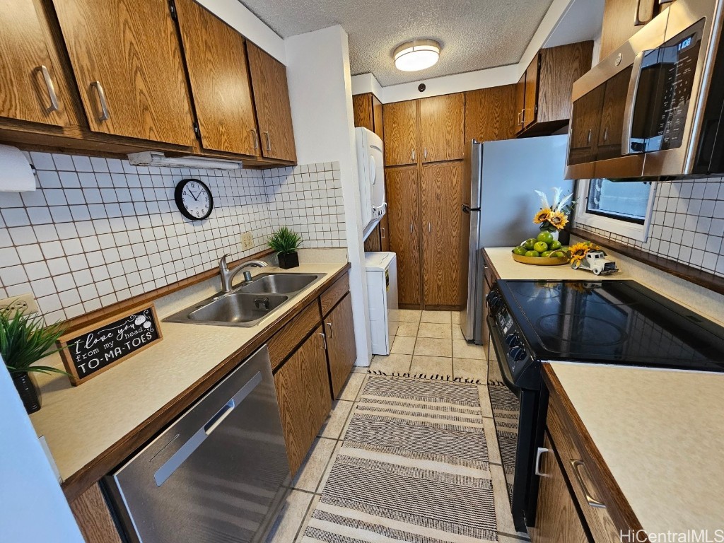 2100 Date Street 1504