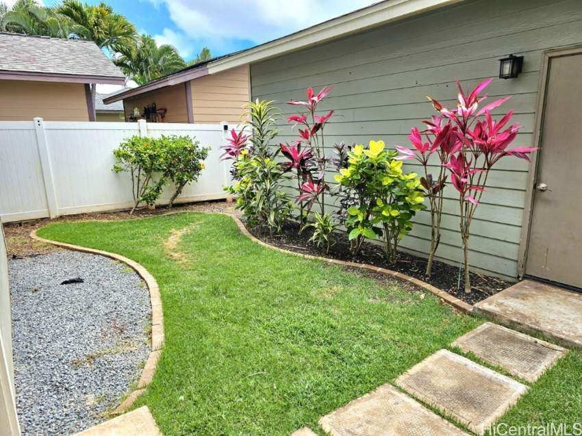 91-1159 Waipuhia Street