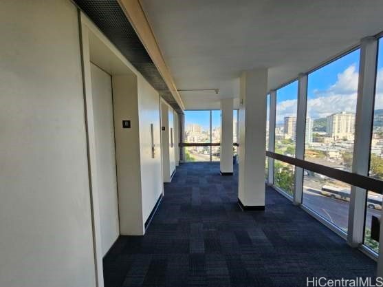 555 University Avenue 800