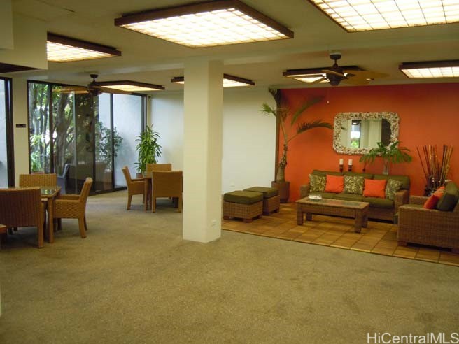531 Hahaione Street 4C