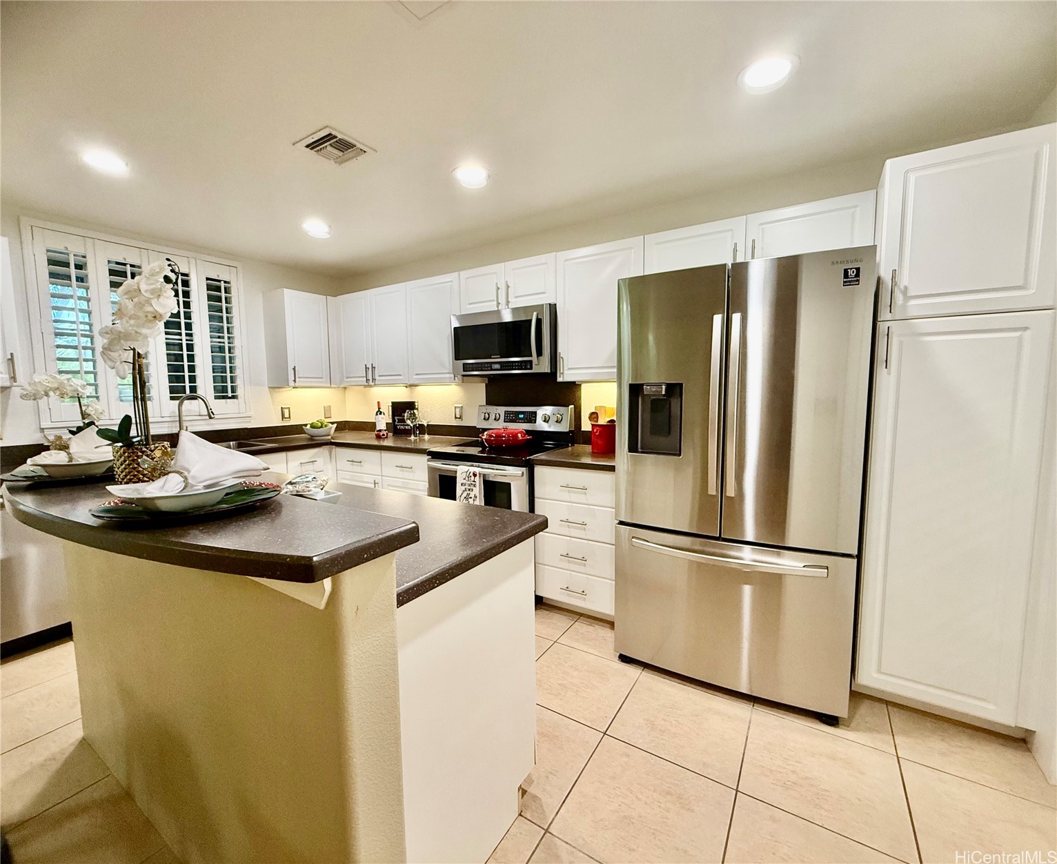 7018 Hawaii Kai Drive 6-12