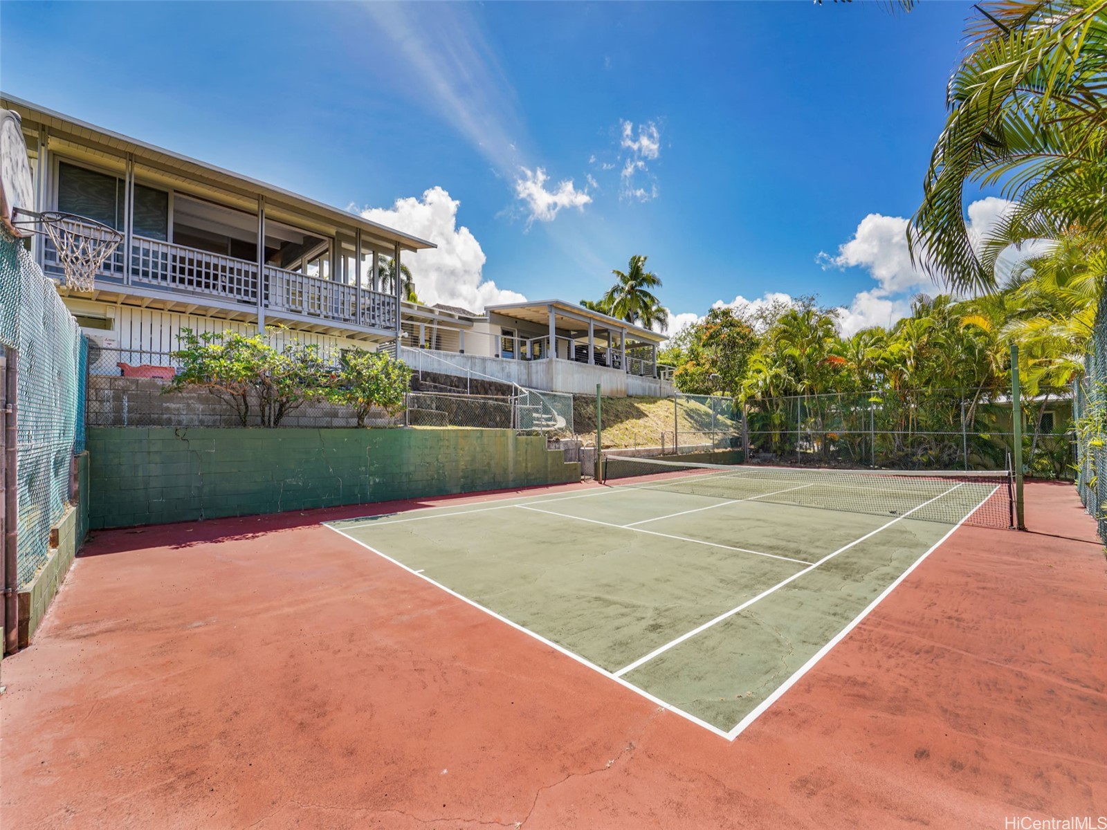 1901 Judd Hillside Road