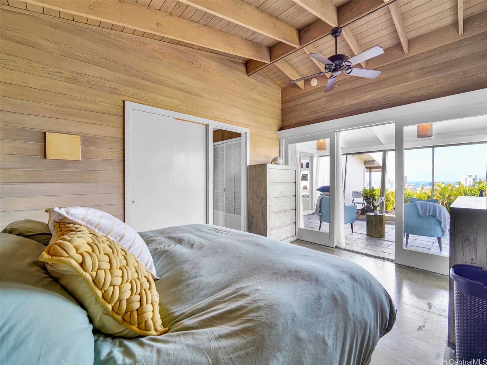 1901 Judd Hillside Road